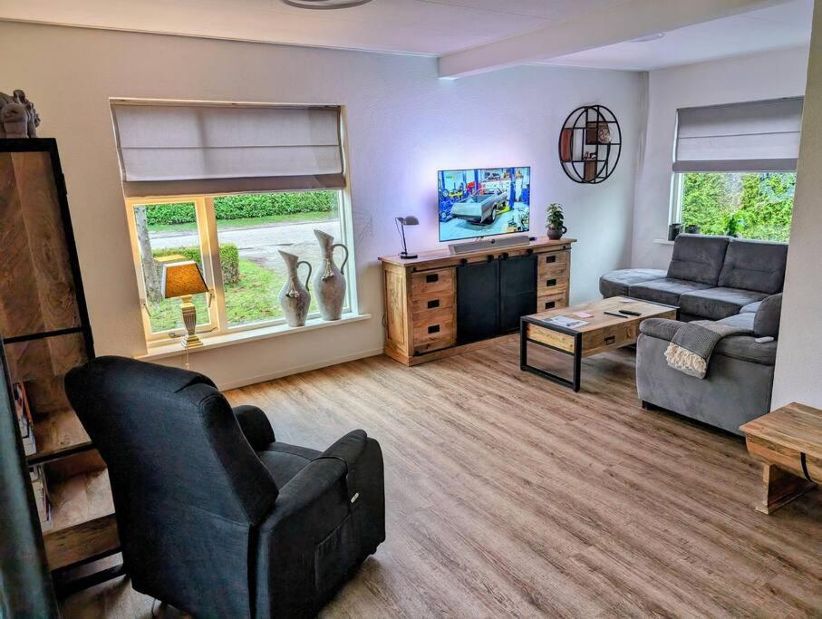 Villa Opa'S Erf Nieuwlande Esterno foto